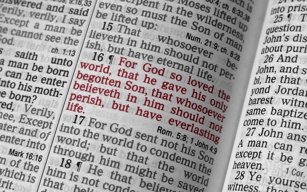 25 Short Comforting Bible Verses for Death of a Loved One